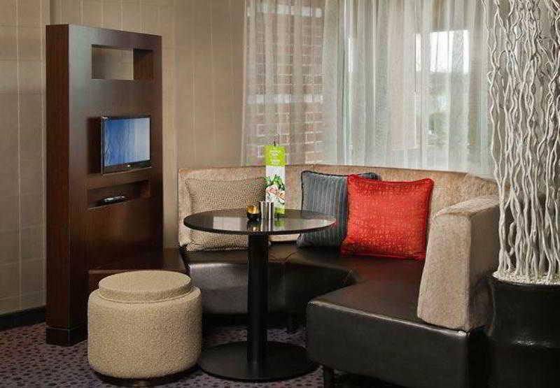 คอร์ตยาร์ด ดัลเลส ทาวน์เซ็นเตอร์ Hotel สเตอร์ลิง ภายนอก รูปภาพ